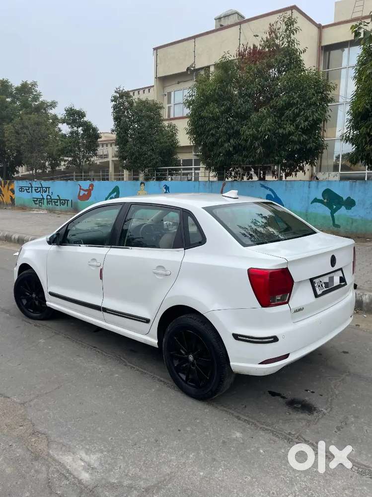 New Insurance, New Tyre,major Service कराई है।helogen Light,