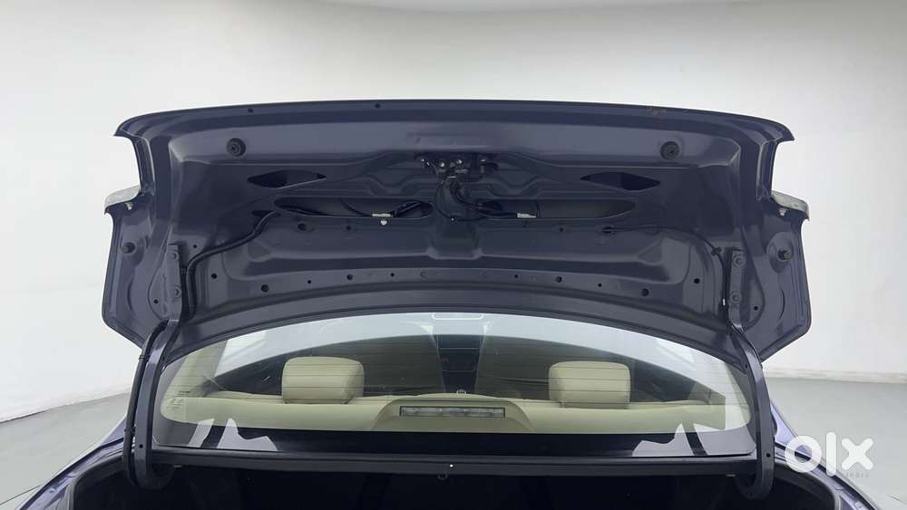 Maruti Suzuki Dzire 1.2 Zxi Plus Amt, 2019, Petrol