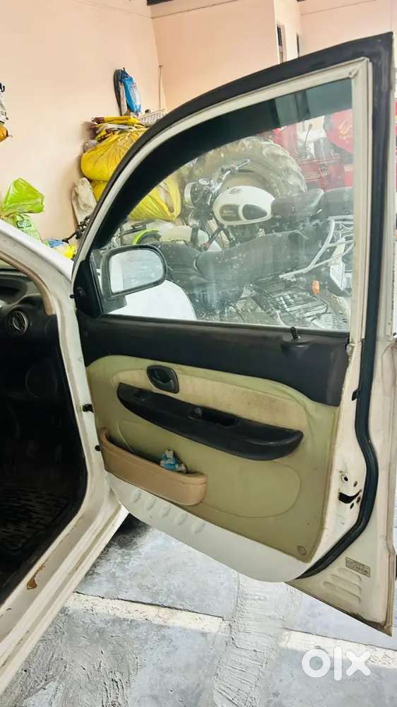 Good Condition Car With Modified Audio Setup Of Approx 50k
