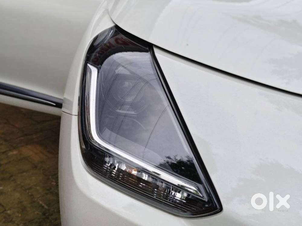 Maruti Suzuki Swift Vxi Abs Bsiv, 2025, Petrol
