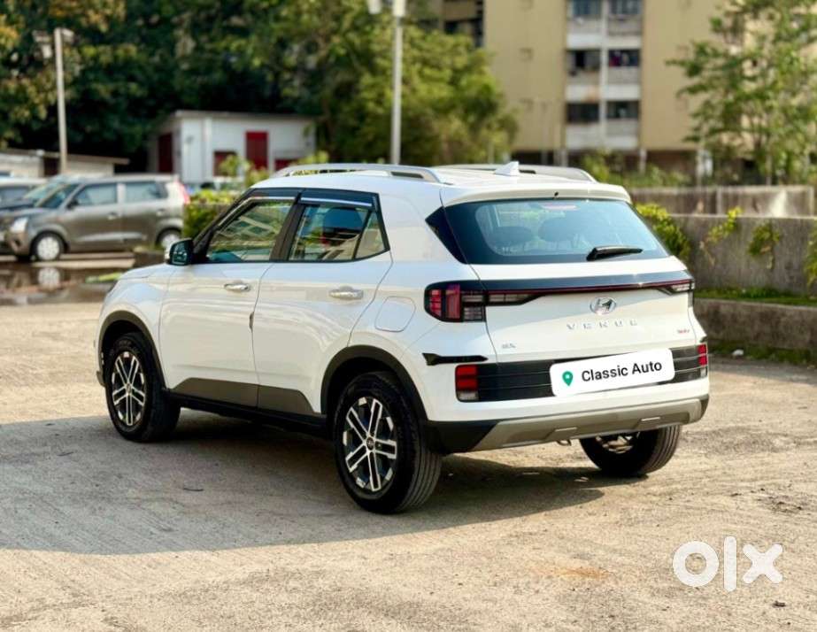 Hyundai Venue 1.0 Sx (o) Turbo Dct, 2024, Petrol