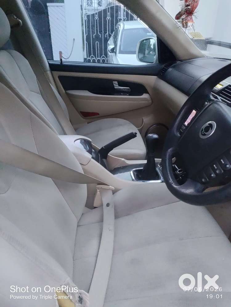 Mahindra Rexton, 2013, Diesel