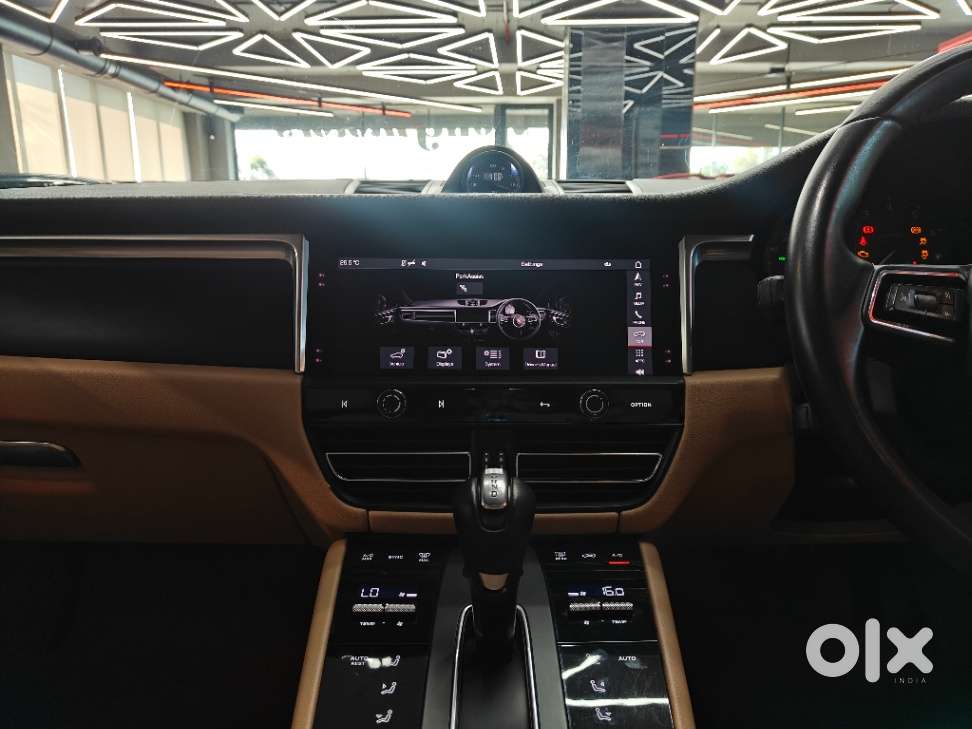 Porsche Macan Base, 2022, Petrol