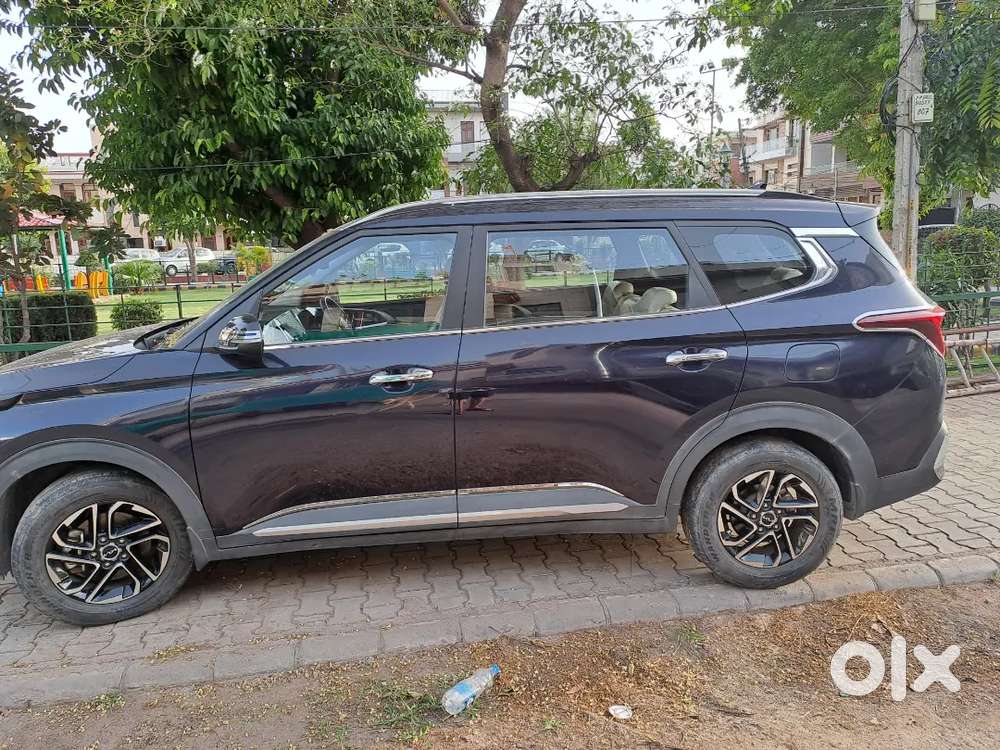 Kia Carens 2022 Petrol Well Maintained