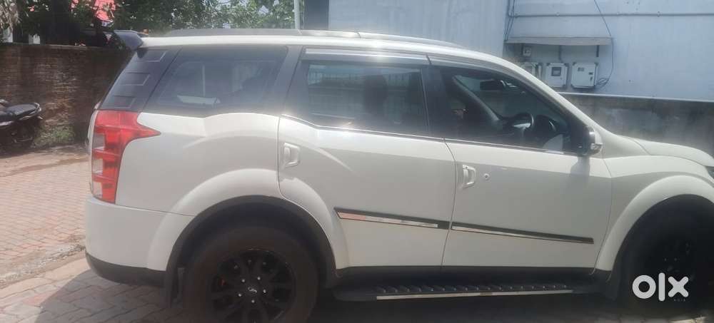 Mahindra Xuv500 W10 At, 2016, Diesel
