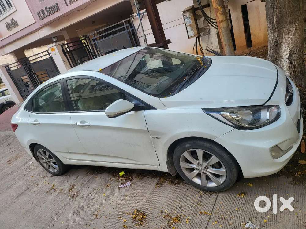 Hyundai Verna 1.6 Sx 2011