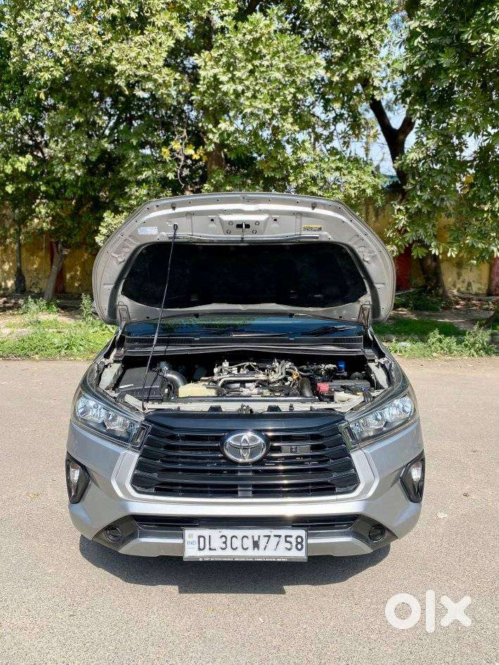 Toyota Innova Crysta