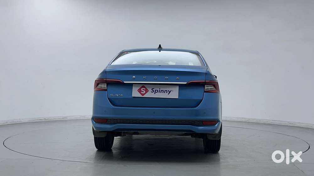 Skoda Slavia Ambition 1.0l Tsi Mt, 2022, Petrol