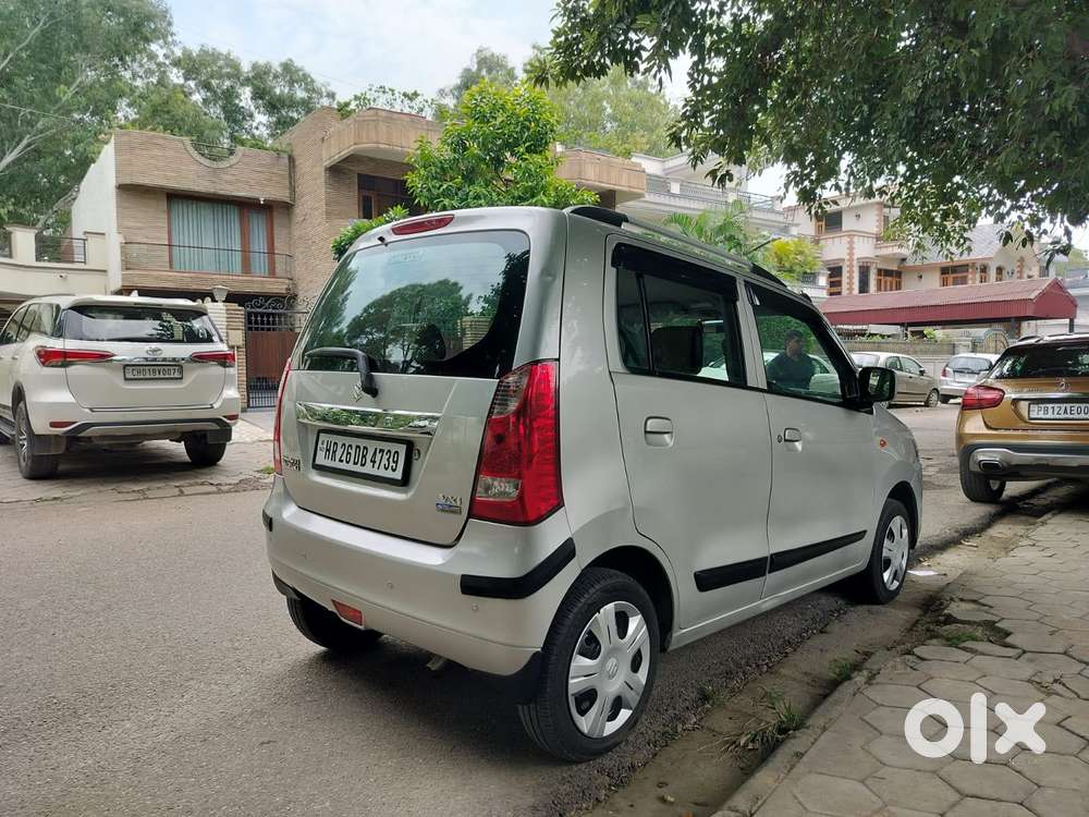 Maruti Suzuki Wagon R Vxi Amt Opt, 2016, Petrol