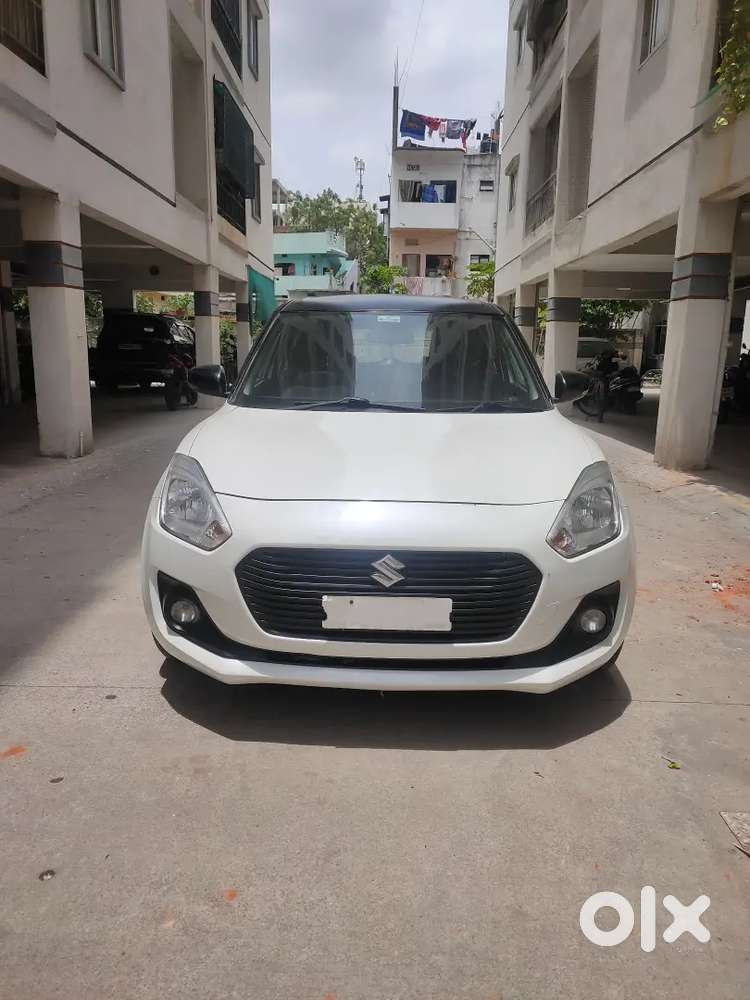 Maruti Swift Diesel 2018 Automatic Alloys/insurance/newtyres/serviced