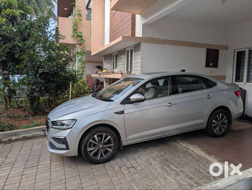 Top Model Skoda Slavia 2022 July Petrol 25000 Km Driven