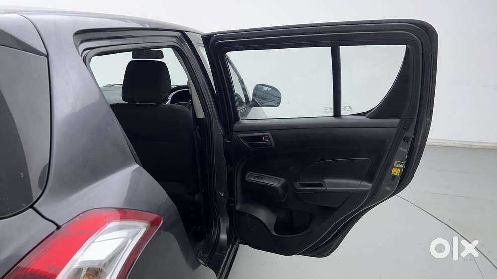 Maruti Suzuki Swift 1.2 Lxi (o), 2016, Petrol
