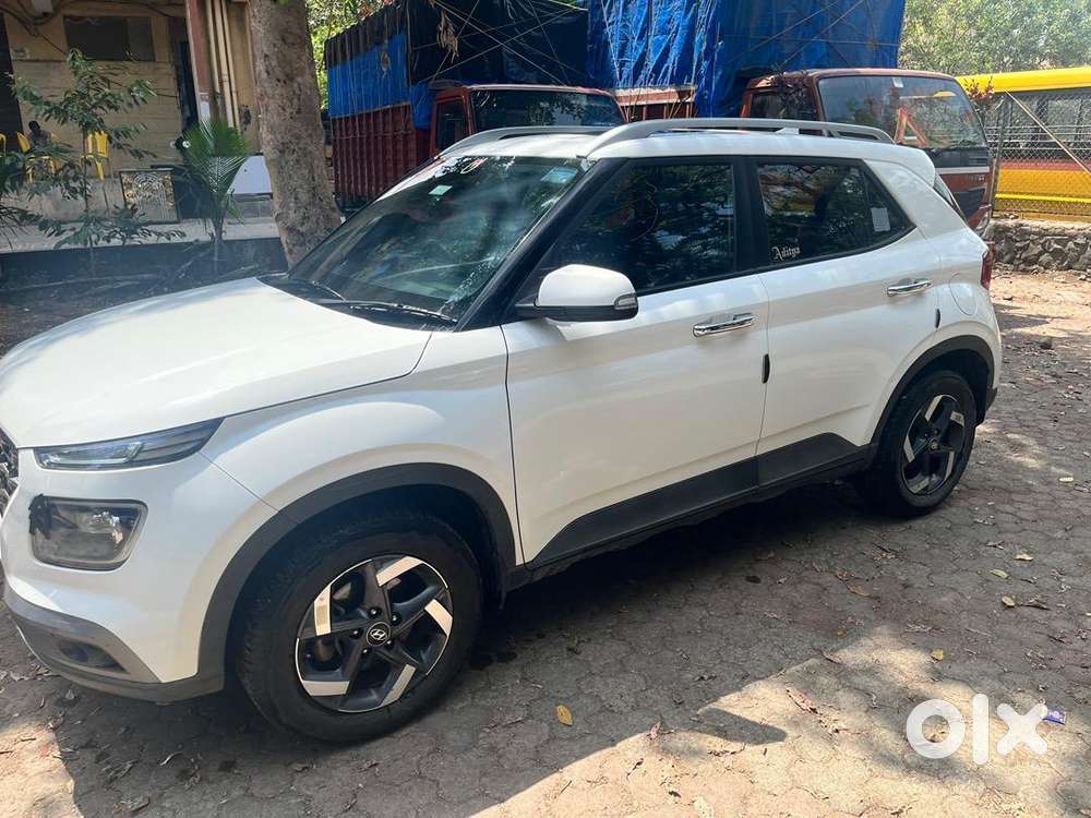 Hyundai Venue 2021 Petrol Automatic , Well Condition