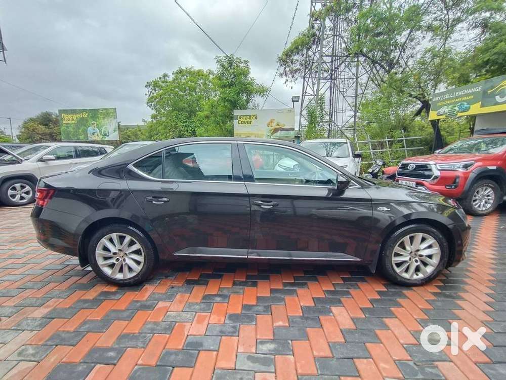 Skoda Superb Lk 1.8 Tsi At, 2020, Petrol