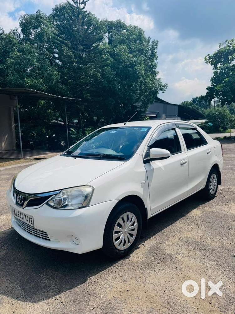 Toyota Petrol Manual 2016