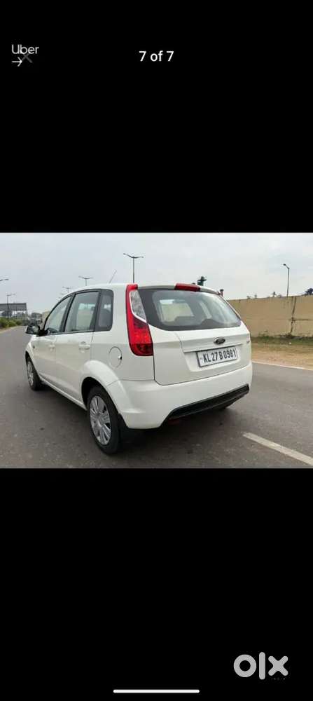 2door Pawer Wintow Pawer Steering Ac Good Condision