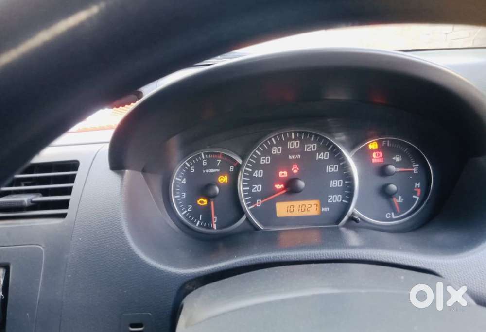 Maruti Suzuki Swift Vxi Glory Limited Edition, 2011, Petrol