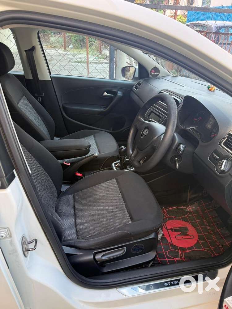 2016 Vw Polo 1.2l Mpi Comfortline - Candy White  Great Condition