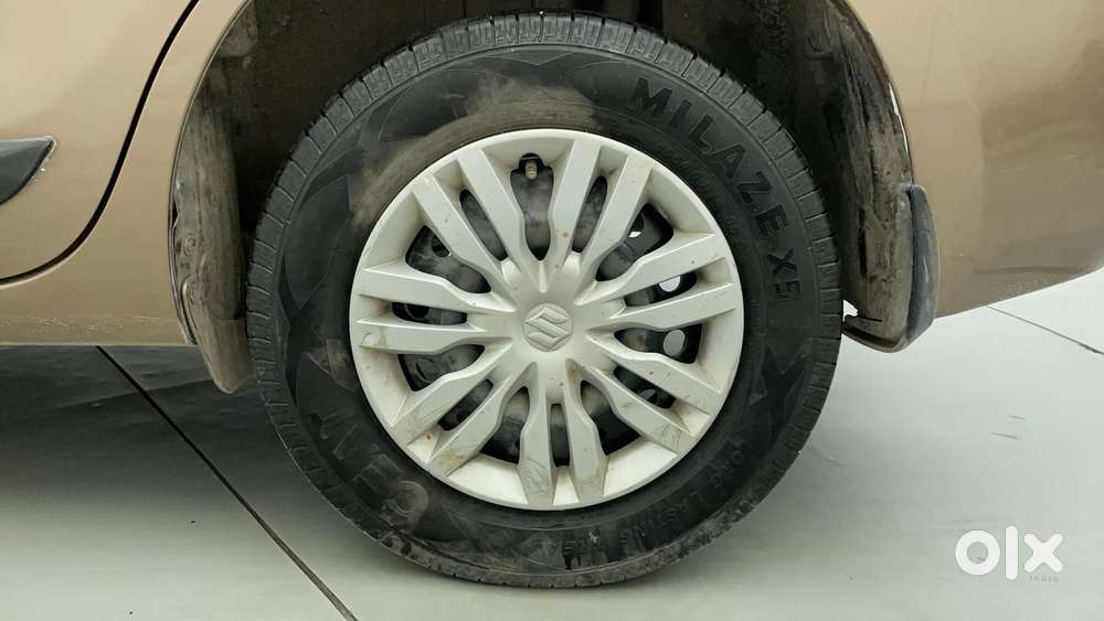 Maruti Suzuki Dzire 1.2 Vxi, 2018, Petrol