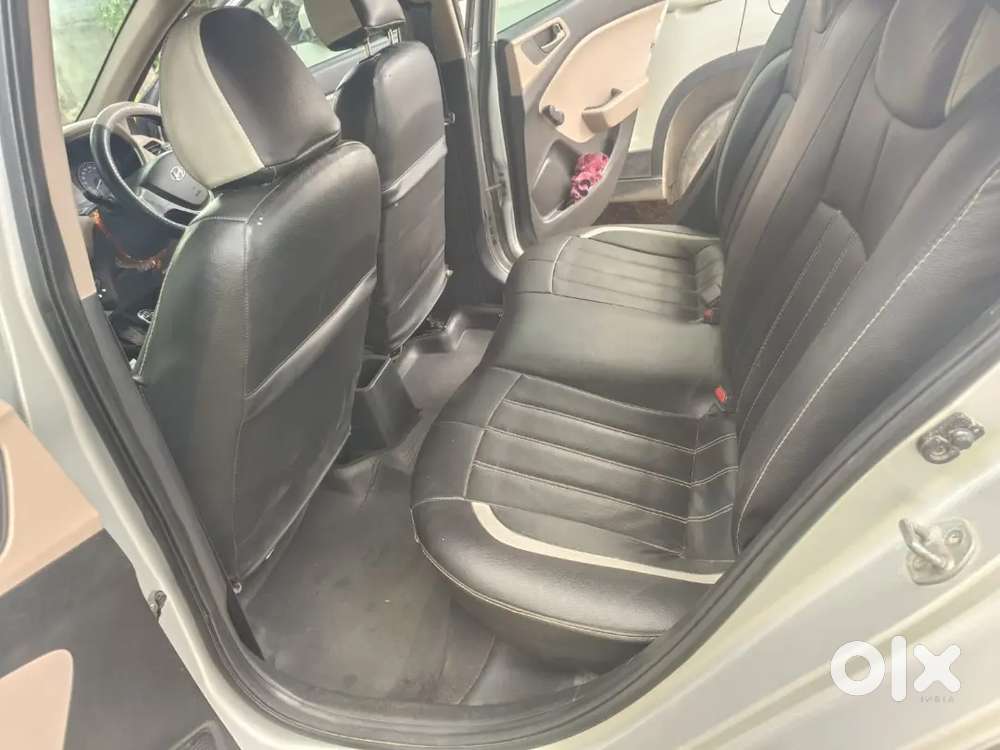 Hyundai I20 2016 Diesel 140000 Km Driven