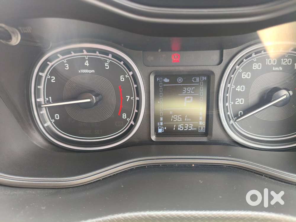 Maruti Suzuki Brezza 1.5 Zxi Smart Hybrid, 2022, Petrol