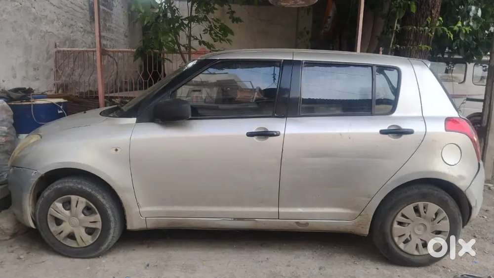 Maruti Suzuki Swift 2011 Vxi Cng