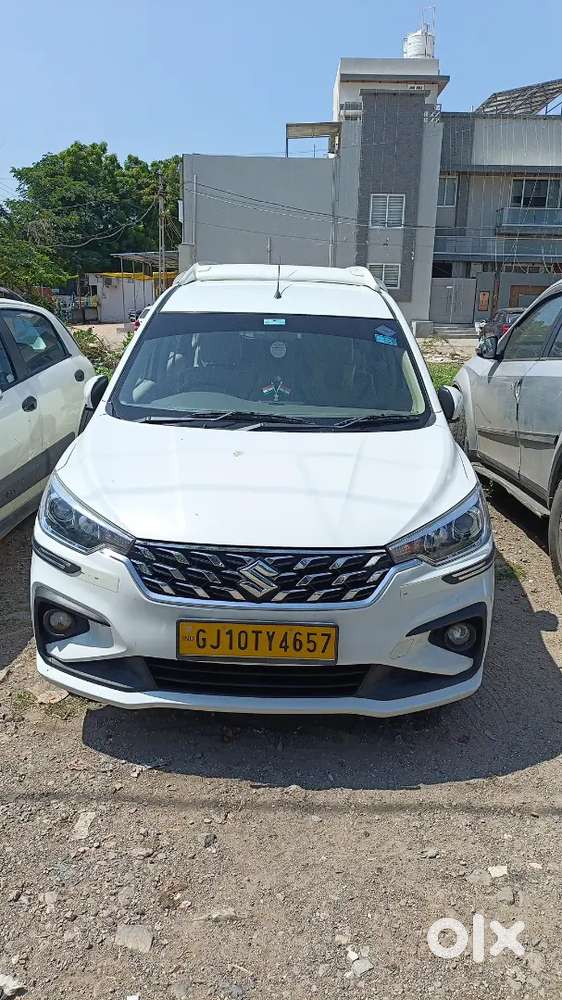 Maruti Suzuki Ertiga Vxi 2025