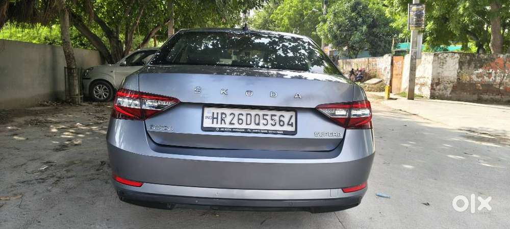 Skoda Superb Lk 1.8 Tsi At, 2018, Petrol