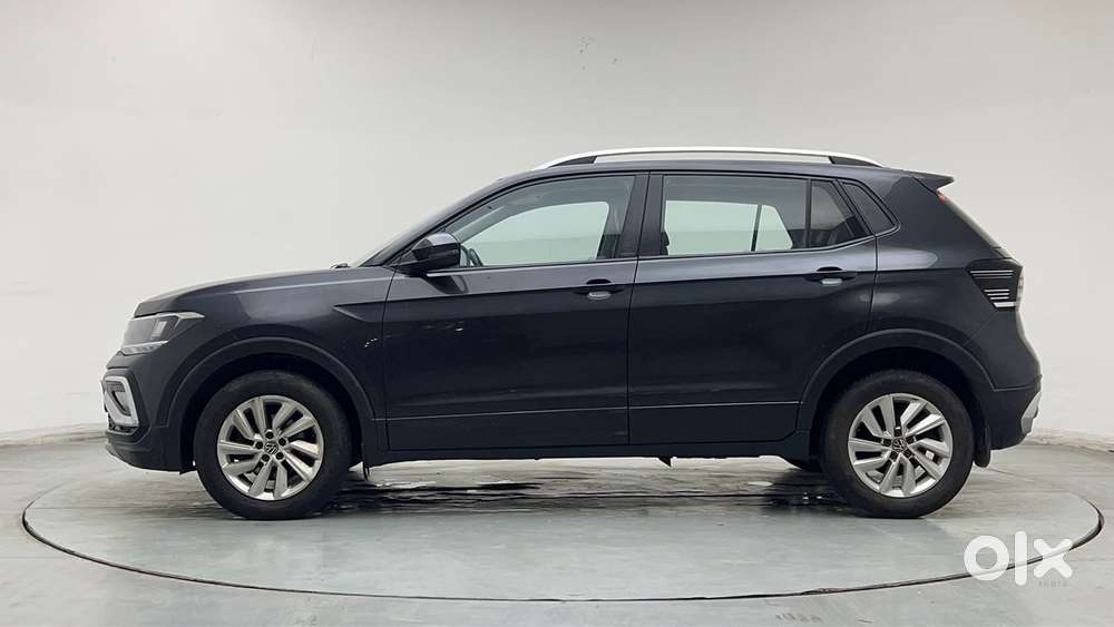 Volkswagen Taigun 1.0 Tsi Highline At, 2022, Petrol