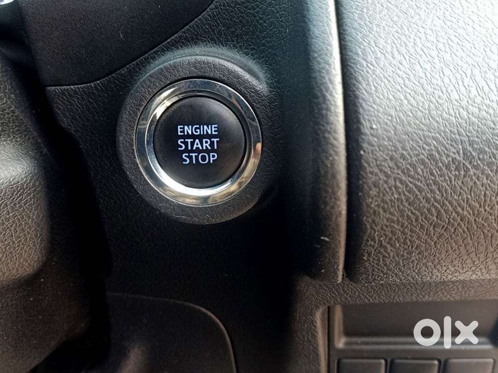 Toyota Innova Crysta [2020-ongoing] 2.4 Vx 7 Str, 2021, Diesel