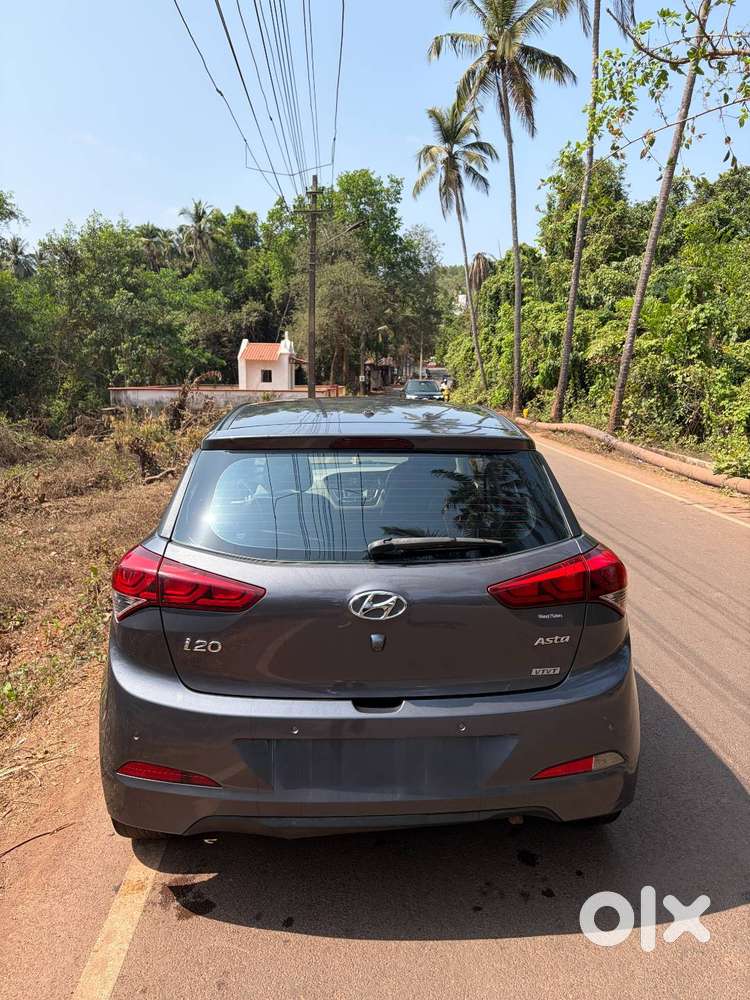 Hyundai I20 2014 Petrol 884500 Km Driven