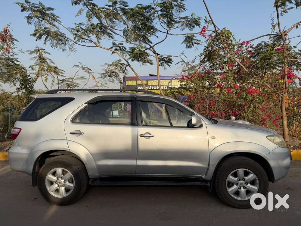 Toyota Fortuner 2010 With Vvip No