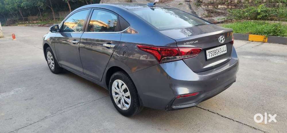 Hyundai Verna