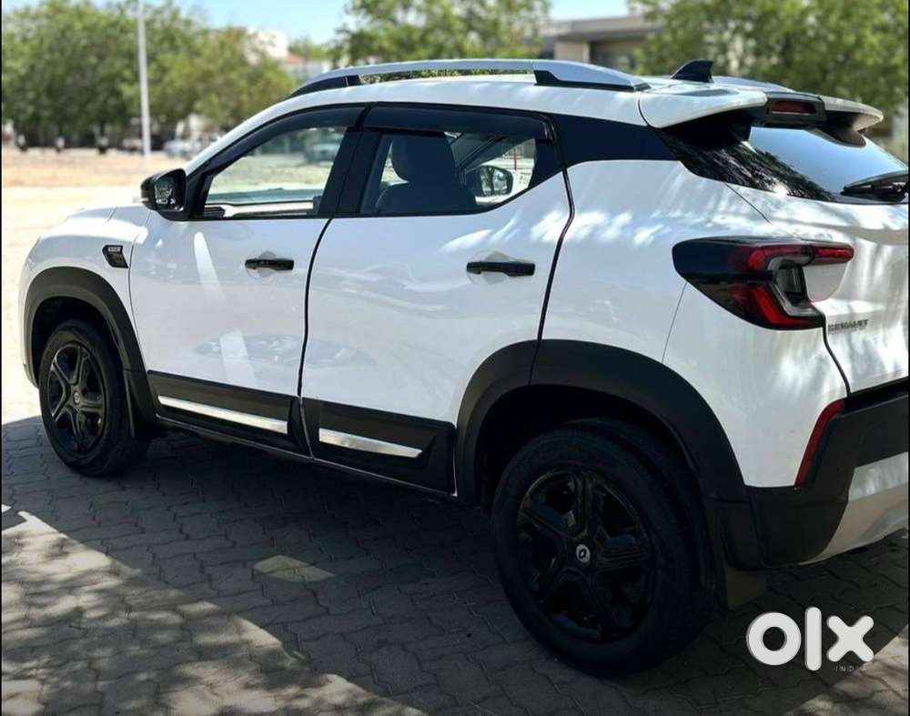 Renault Kiger Rxt, 2022, Petrol