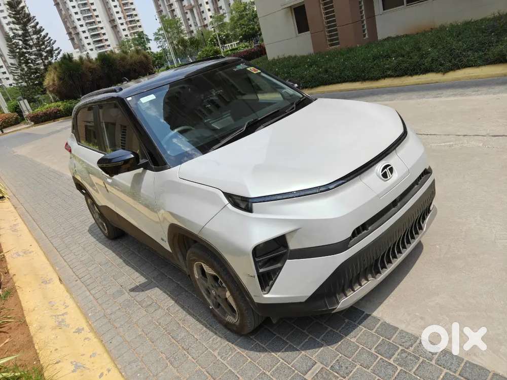 2025 Tata Punch Ev Empowered Plus Long Range
