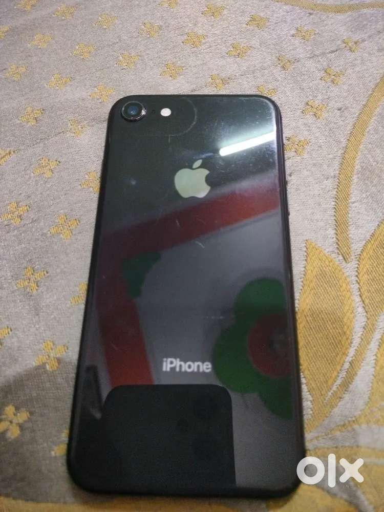 Iphone 8. 64GB storage. 100% battery health - Mobile Phones in Lal