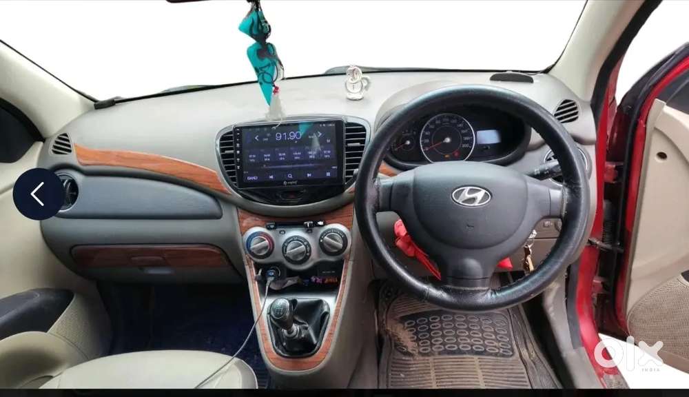 Hyundai I10 Sportz 2012