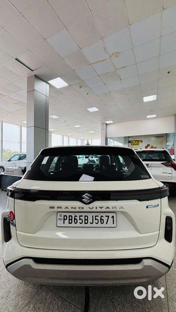 Maruti Suzuki Grand Vitara 1.5 Sigma Smart Hybrid, 2024, Petrol