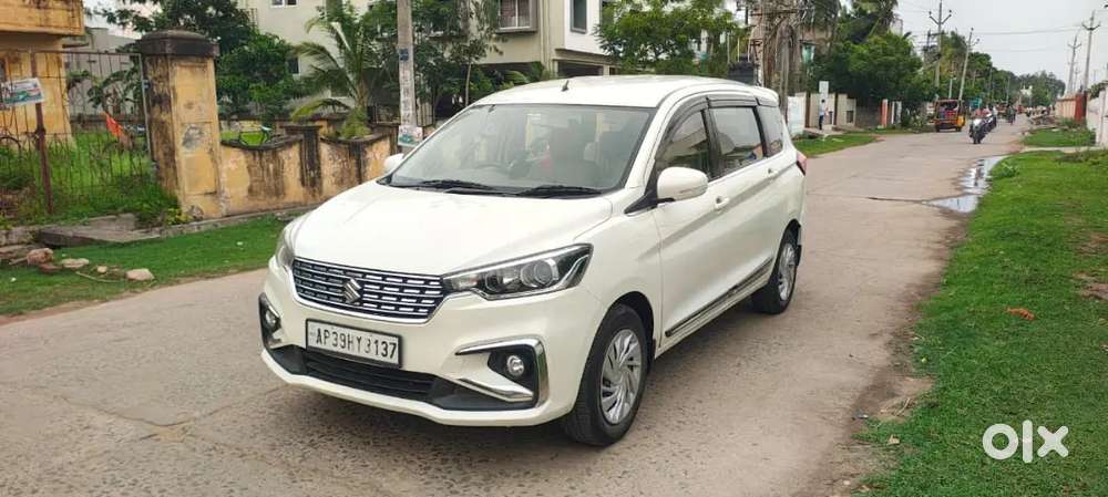 Maruti Suzuki Ertiga 2021 Petrol 74000 Km Driven