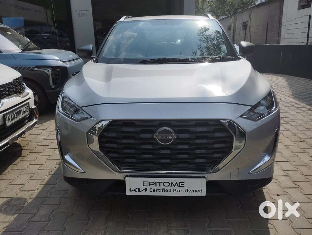 Nissan Magnite Kuro Edition Petrol Amt, 2024, Petrol