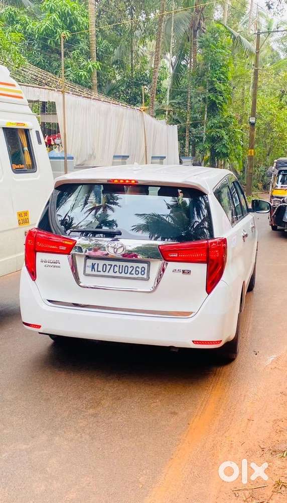 Toyota Innova Crysta 2020