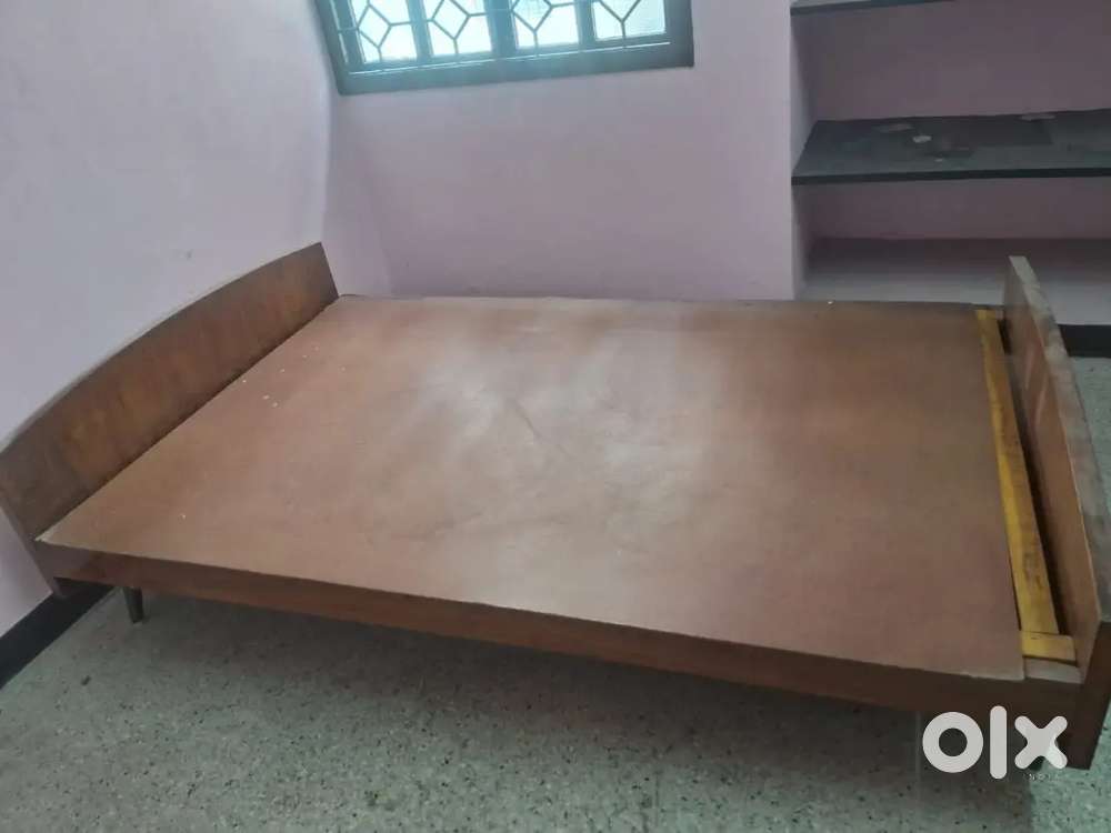 50 yrs old cot