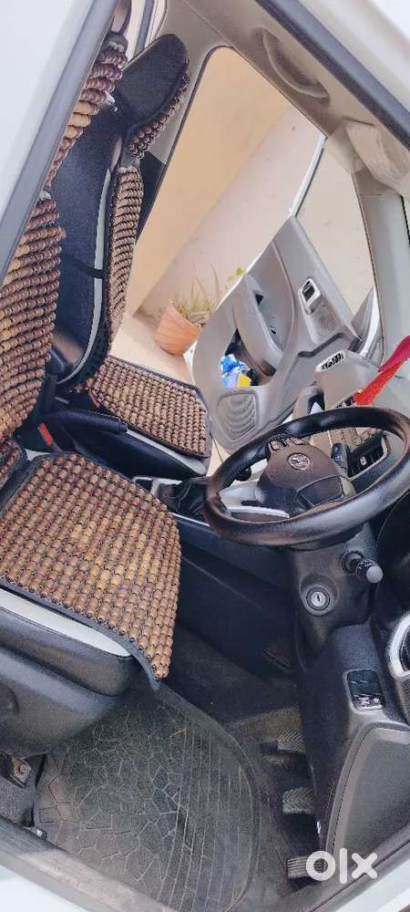 Hyundai Venue 2021 Petrol Well Maintained
