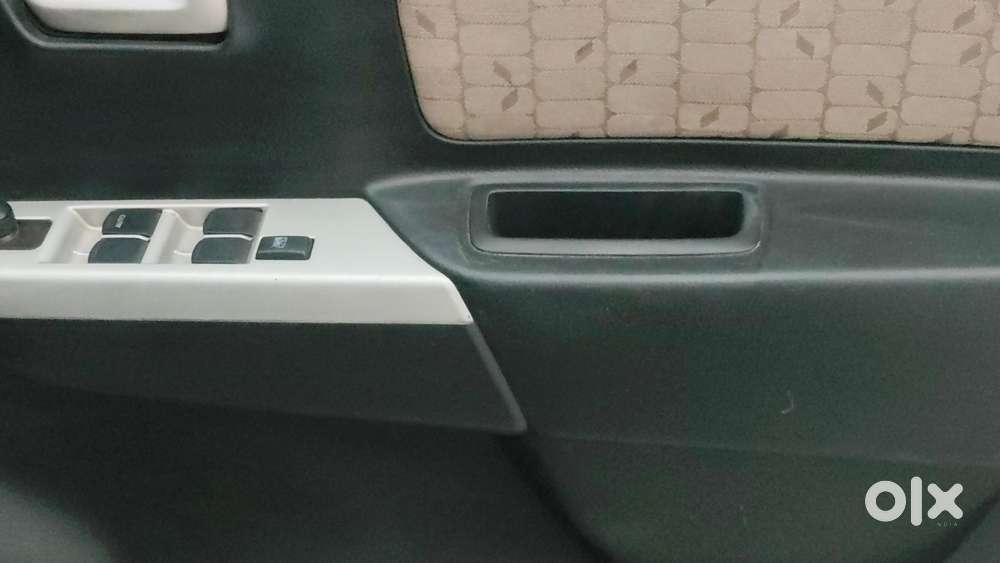 Maruti Suzuki Wagon R 1.0 Vxi, 2014, Petrol