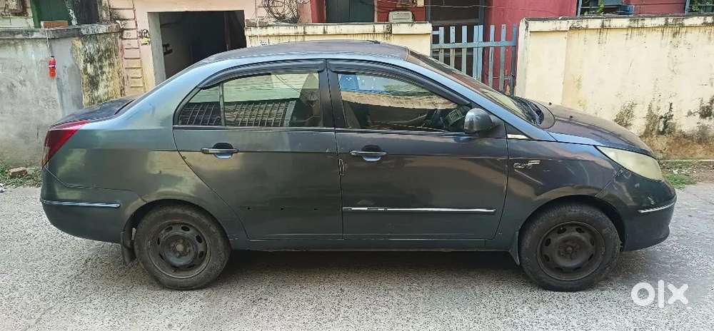 Tata Manza Quadrajet Aura Abs