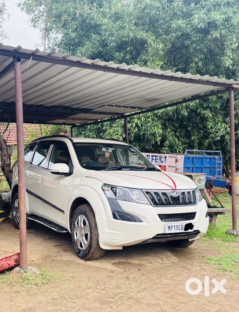 Xuv500 Less Driven And One Hand Car..no Scratches Car