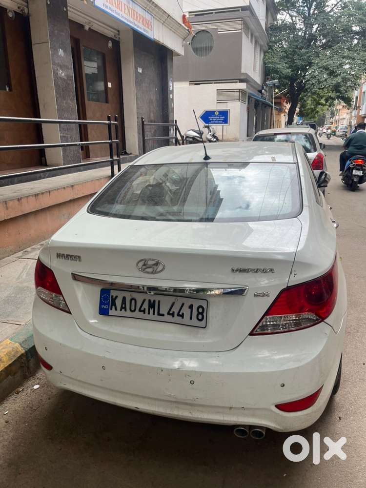 Hyundai Fluidic Verna 2012 Model White Less Used