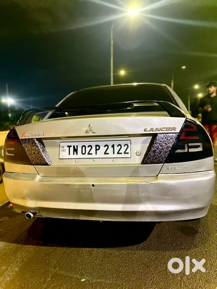 Mitsubishi Lancer 1.5 2000