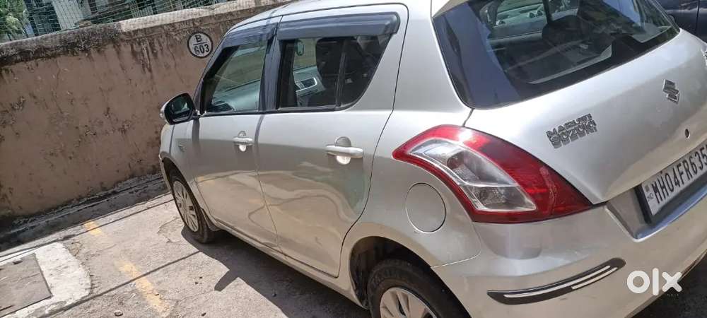 Maruti Suzuki Swift 2012 Diesel 89455 Km Driven