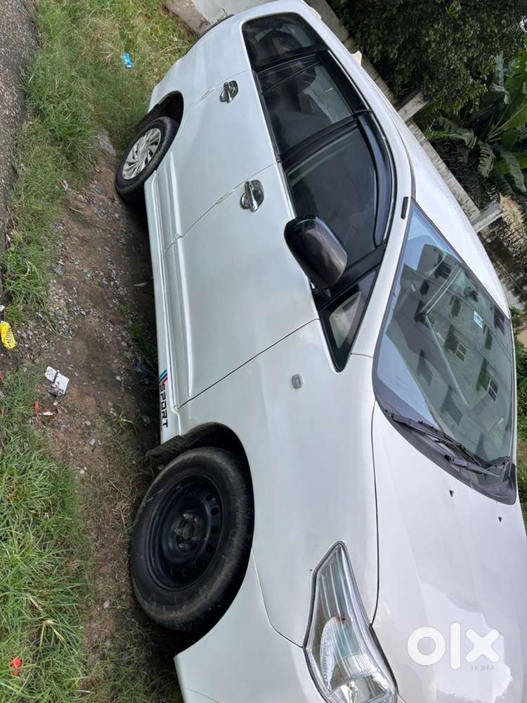 Toyota Innova 2015 Petrol